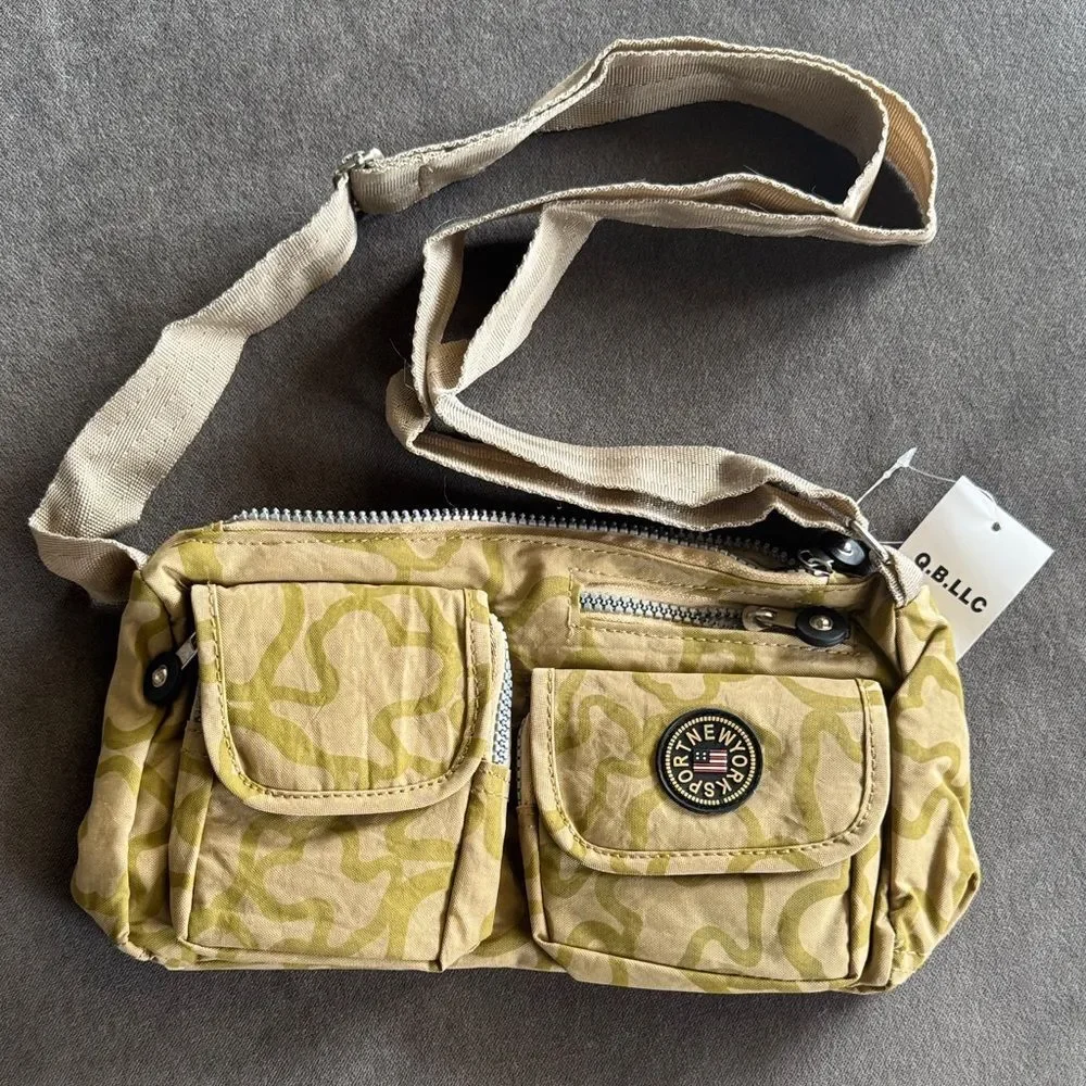 Unisex Adult Kids Camo Crossbody Shoulder Bag Zip Pockets Adjustable Strap NWT
